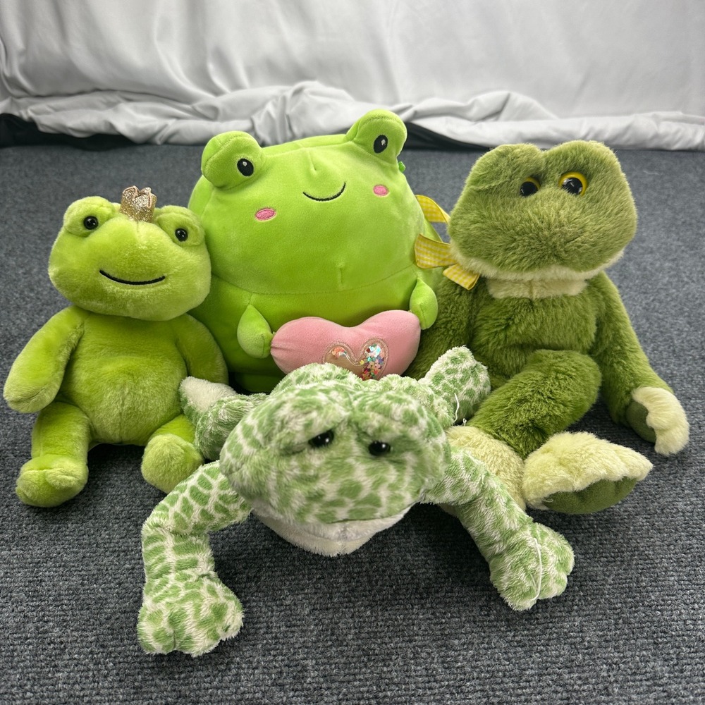 Frog Lovers Plush Lot of 4 Stuffed Animals Green, Webkinz, Ganz, Frankford